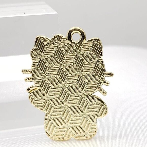 Brand New Hello Kitty Pendant #2 - Picture 3 of 3